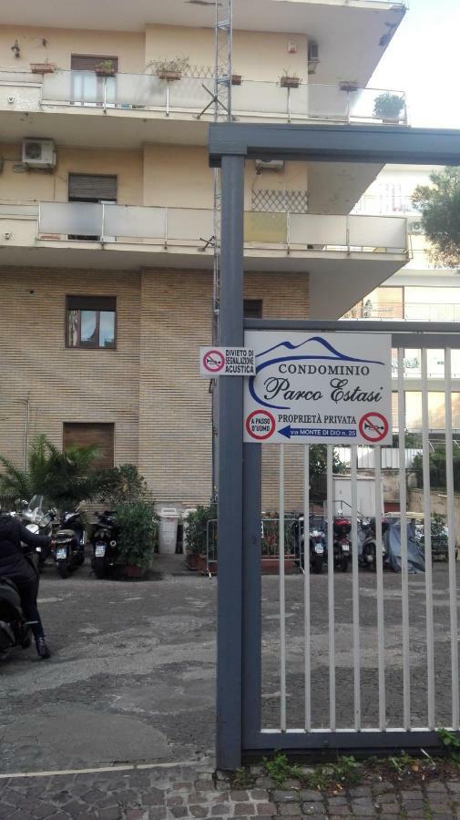 Suite Estasi Napoli Exterior foto